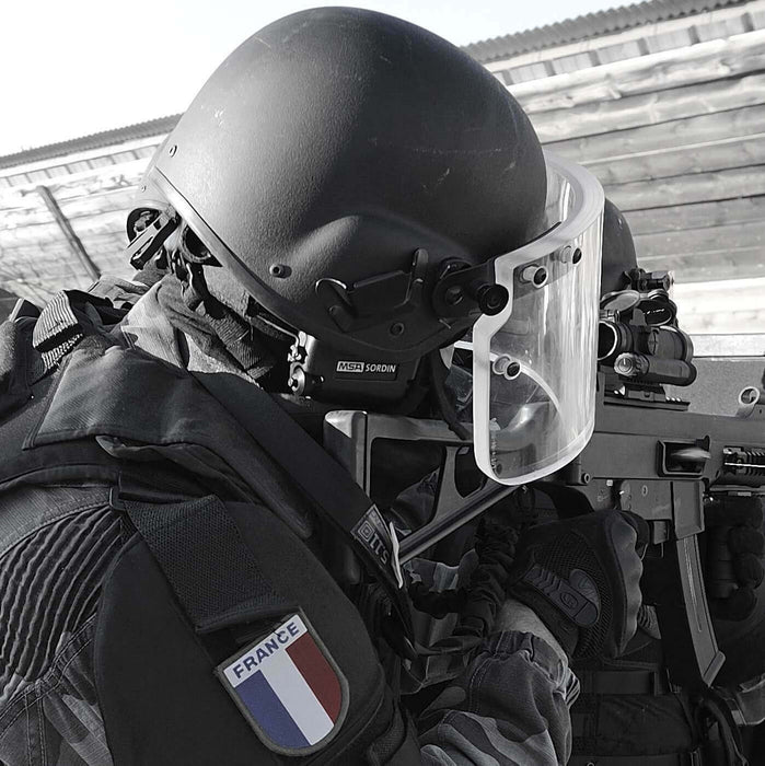 Protection Auditive Tir Militaire sur un policier