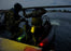 photo explicative des baton lumineux Cyalume Militaire
