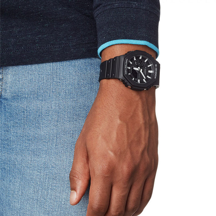 Montre Tactique G-Shock au poignet