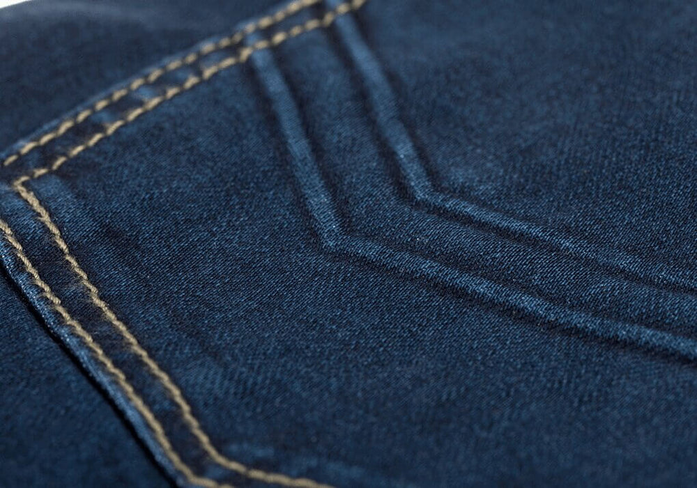 zoom sur le Jean Tactique